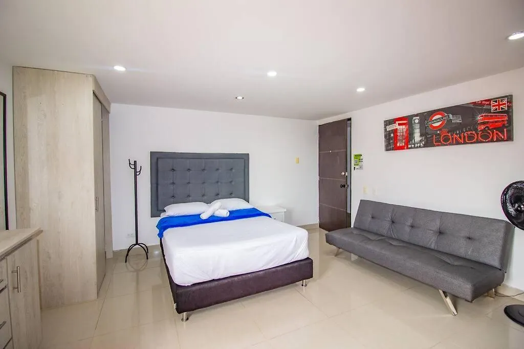 Apartamento Close To The Santa Fe Mall In Poblado 207 Medellín 0*,  Colombia